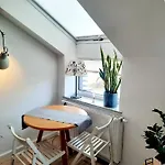 Apartament 252